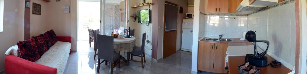 Apartman M&S Biograd Na Moru Exterior foto